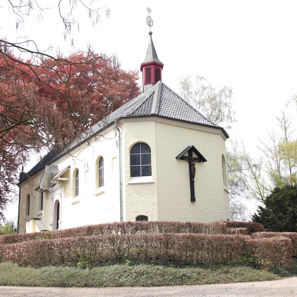 Die Kapelle Klein-Jerusalem in Neersen stellt die ersten und die letzten Tage im Leben Christi dar, innen wie auch außen.